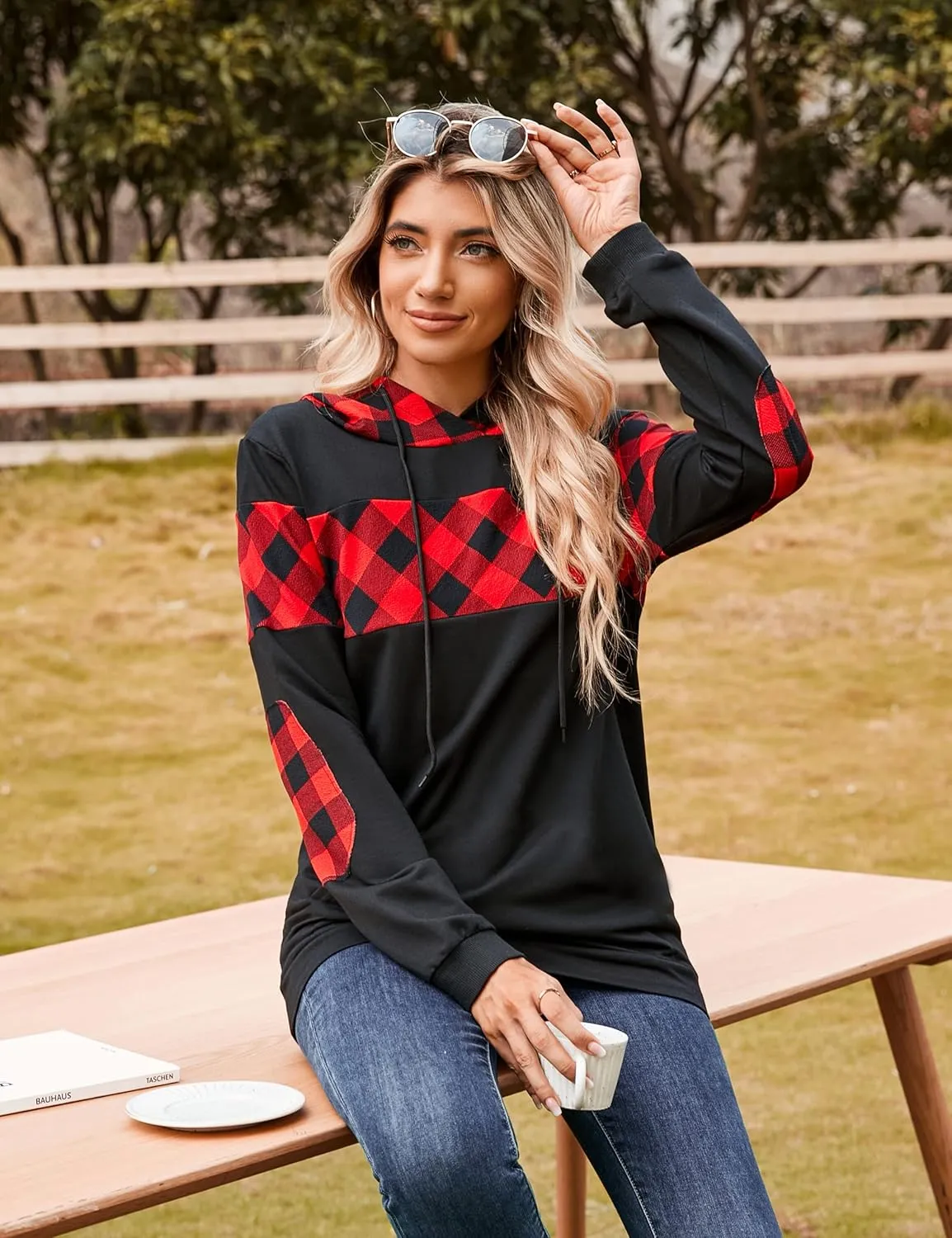 Blooming Jelly Women's Color Block Plaid Shirt Crewneck Sweatshirt Elbow Patches Pullover Sweatshirt Top